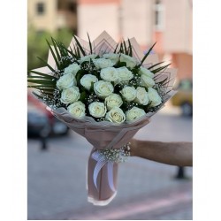 Nazende 21 Beyaz Gül Buketi