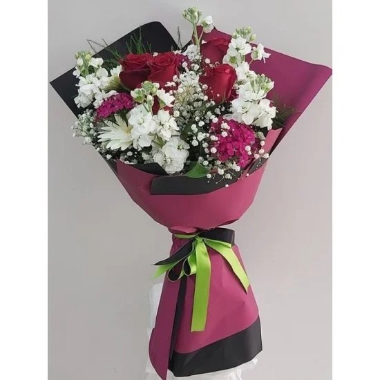 Fuşya Çiçek Buketi