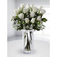 Vazoda 15 Beyaz Gül